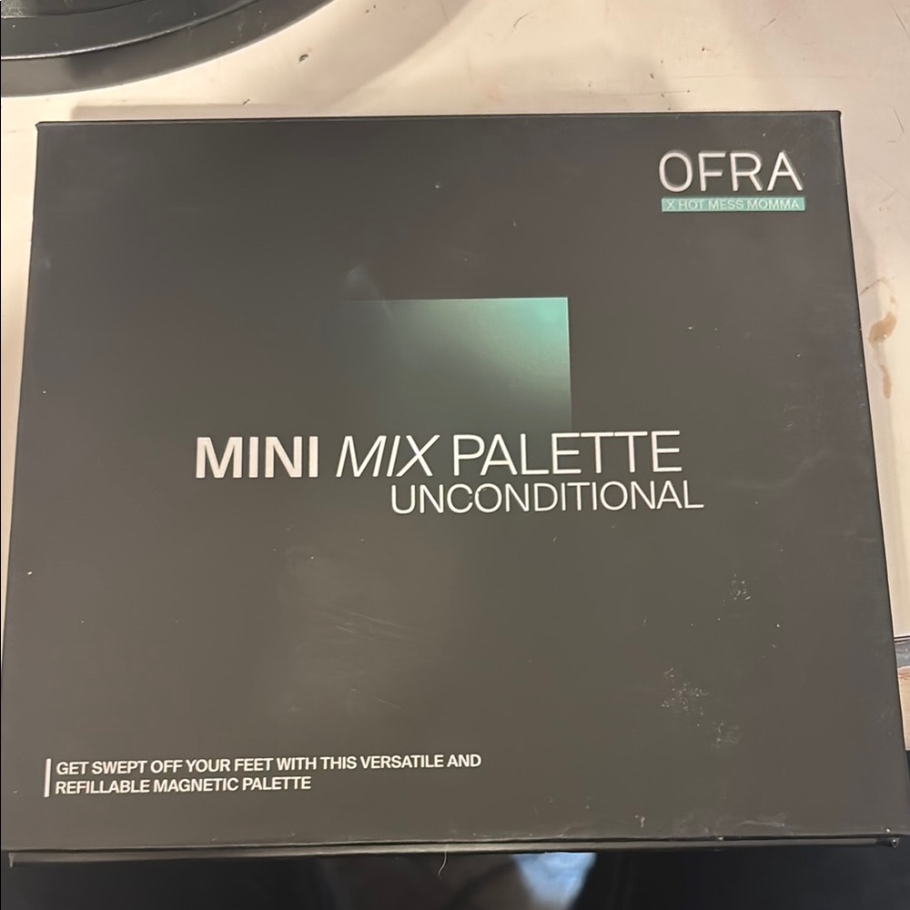 OFRA Mini Mix Palette Unconditional